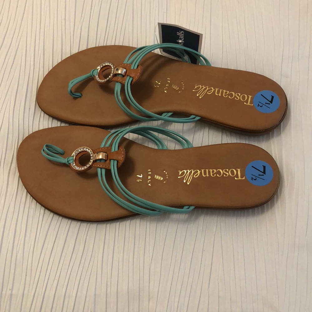Sandals - Picture 4 of 4